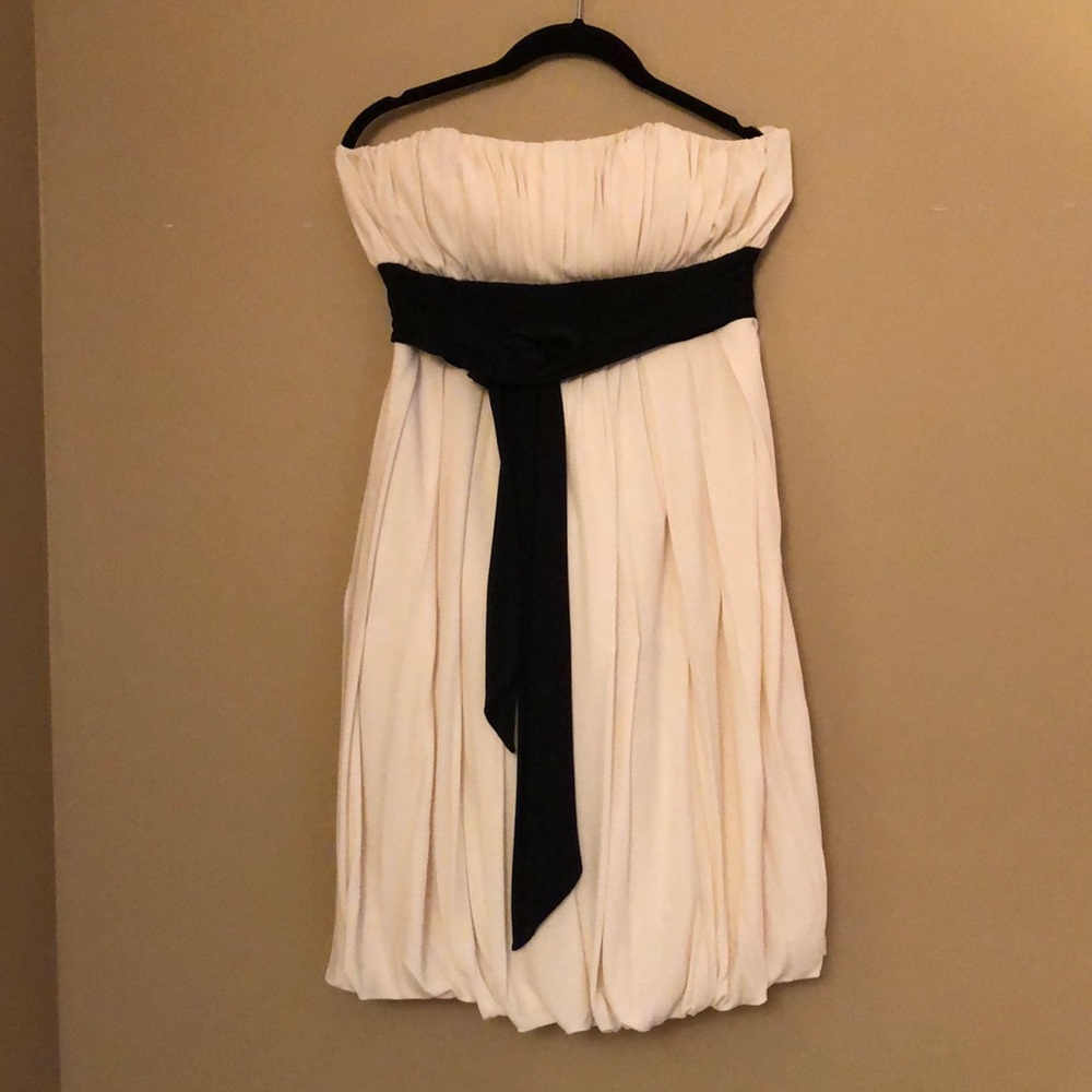 Winter White, DVF, Bubble Hem Dress. Size 8